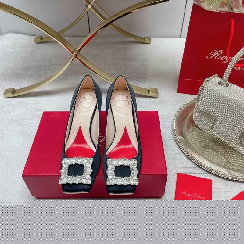 roger u1u1er flat shoes
